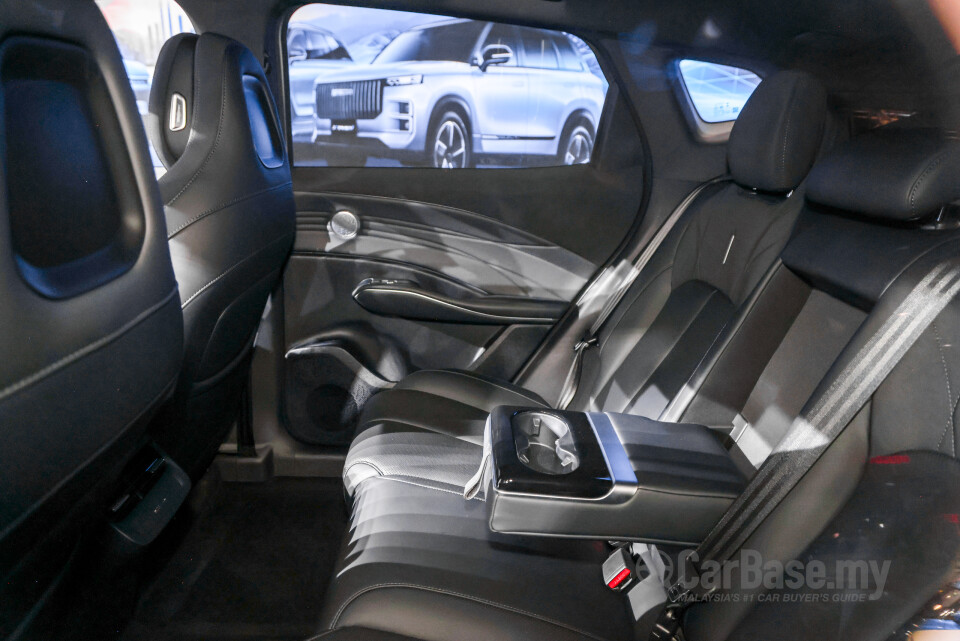 Omoda Jaecoo C7 Mk1 (2025) Interior