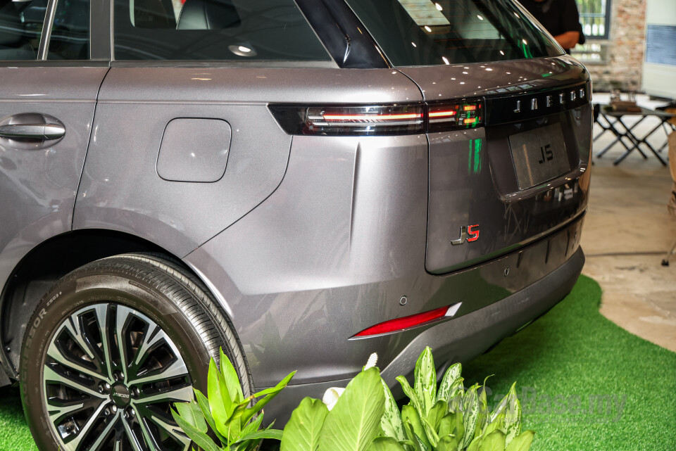 Omoda Jaecoo J5 Mk1 (2026) Exterior