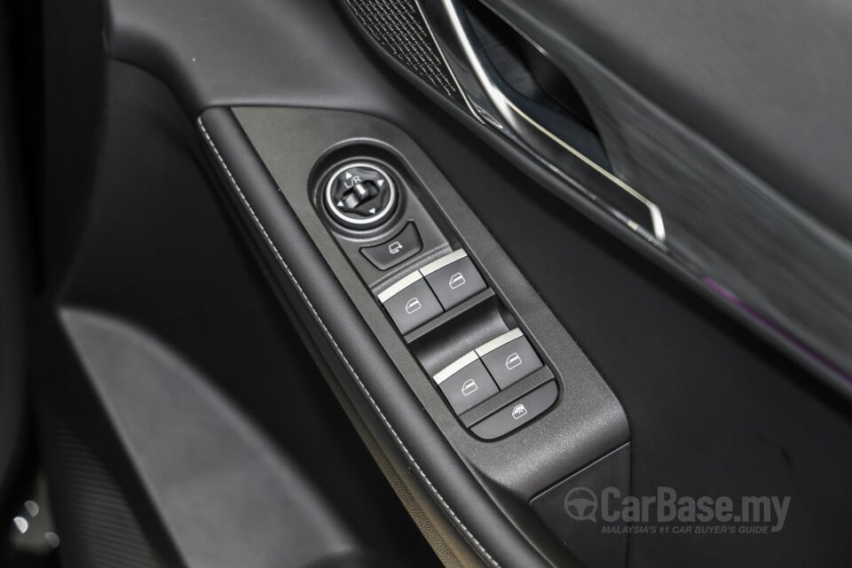 Omoda Jaecoo J5 Mk1 (2026) Interior