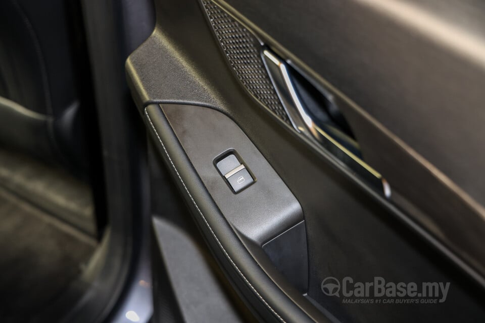 Omoda Jaecoo J5 Mk1 (2026) Interior