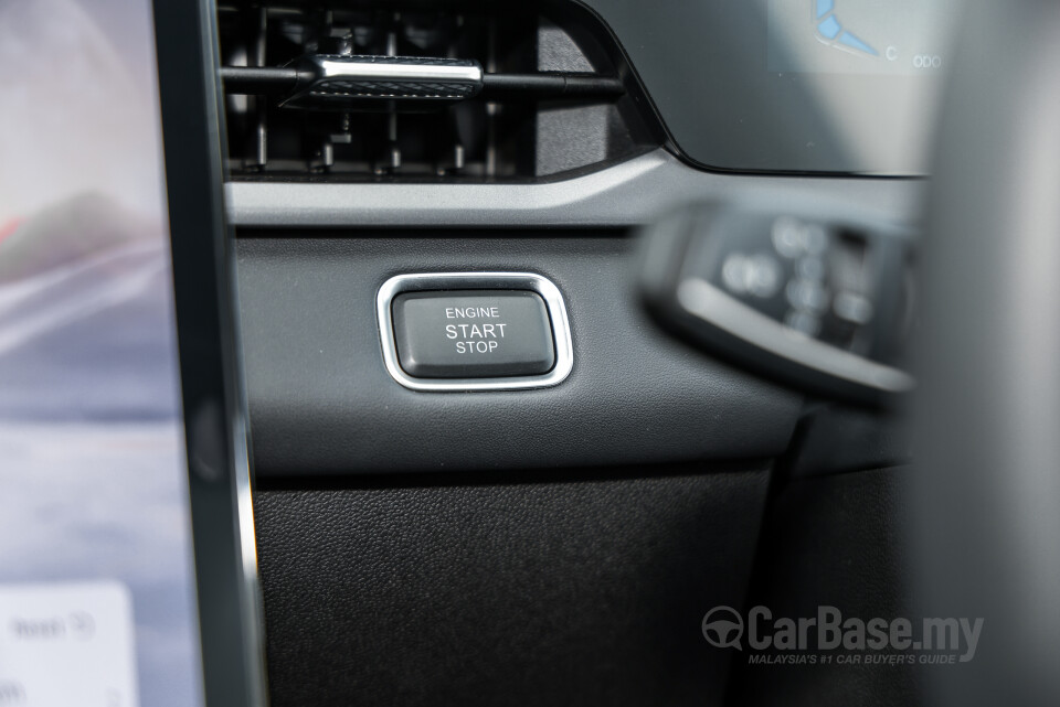 Omoda Jaecoo J5 Mk1 (2026) Interior