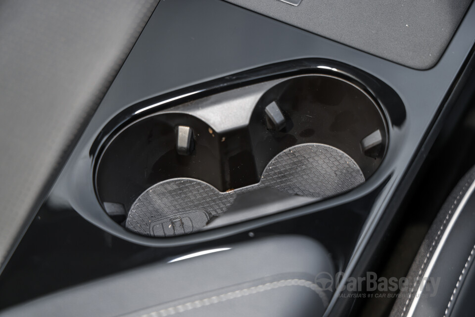 Omoda Jaecoo J5 Mk1 (2026) Interior