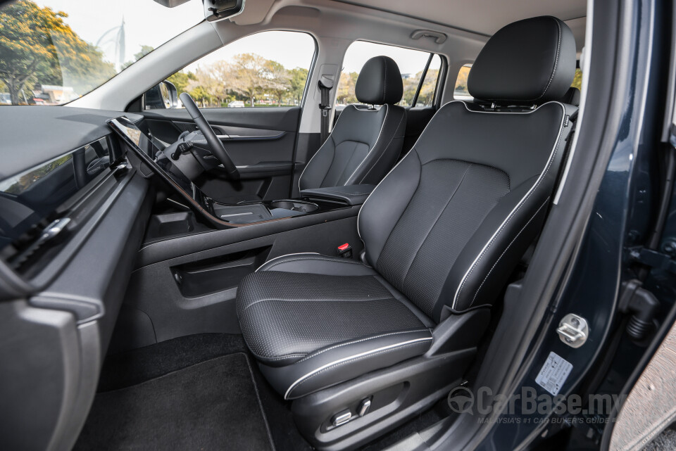 Omoda Jaecoo J5 Mk1 (2026) Interior
