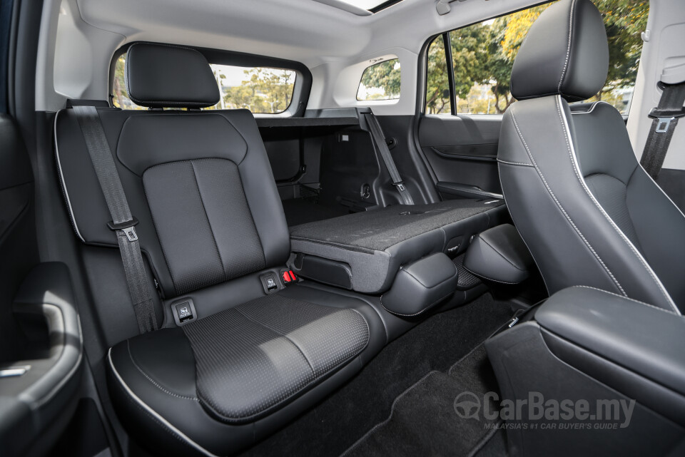 Omoda Jaecoo J5 Mk1 (2026) Interior