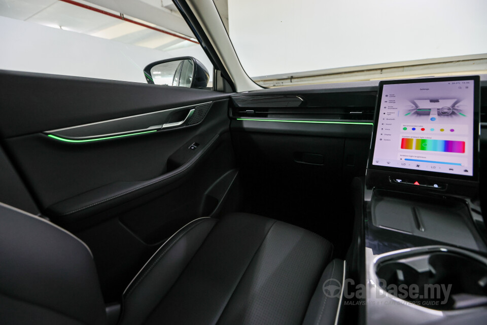 Omoda Jaecoo J5 Mk1 (2026) Interior