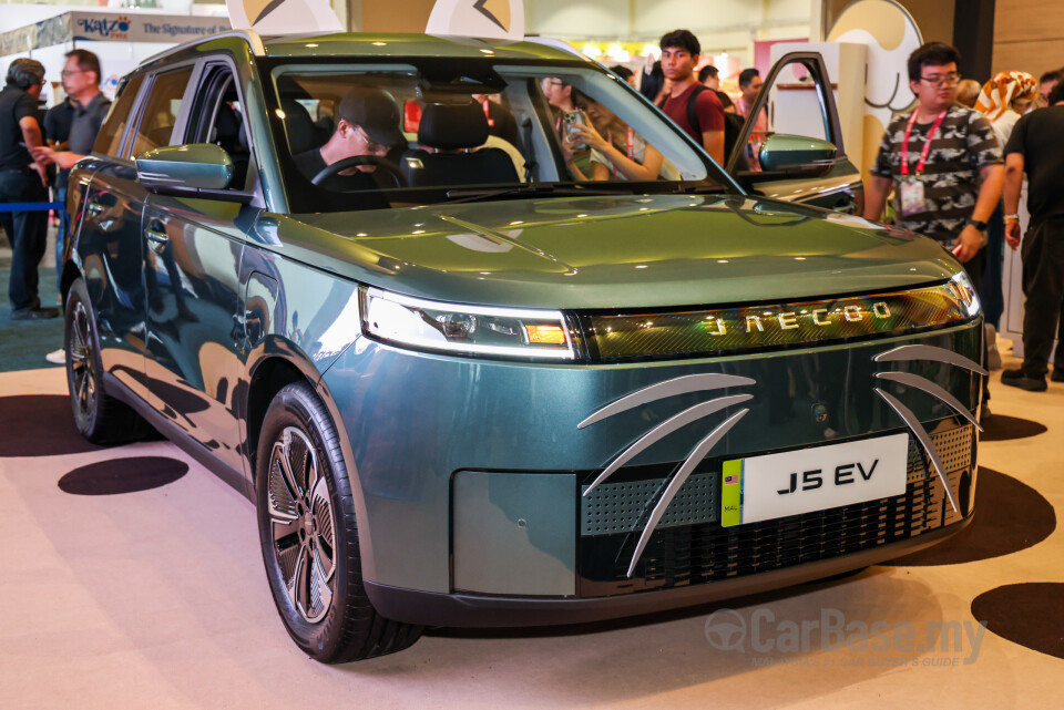 Omoda Jaecoo J5 EV Mk1 (2026) Exterior