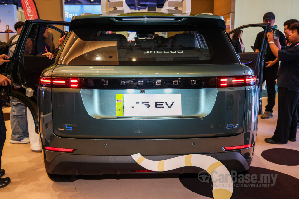 Omoda Jaecoo J5 EV Mk1 (2026) Exterior