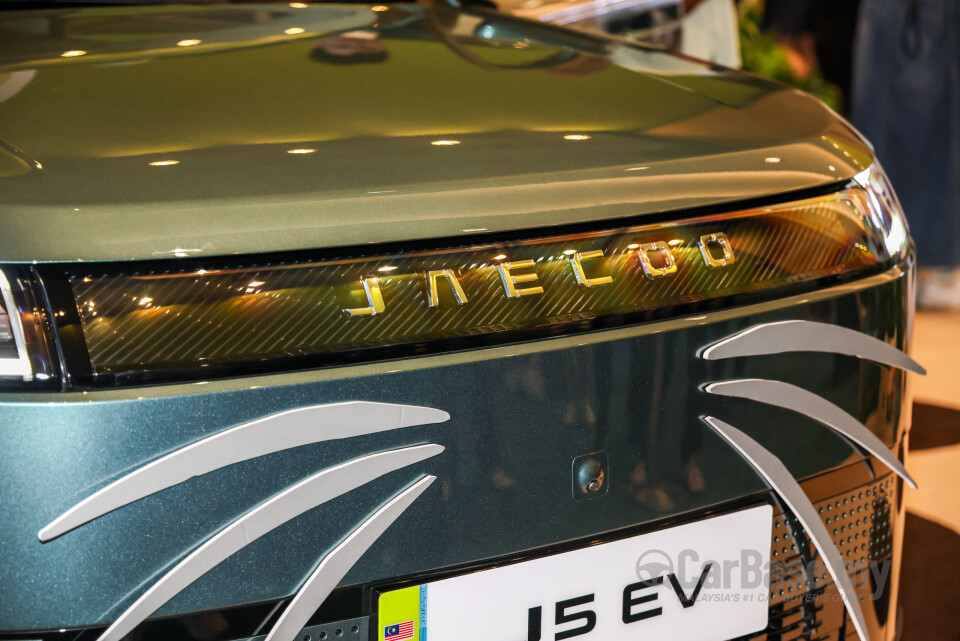 Omoda Jaecoo J5 EV Mk1 (2026) Exterior