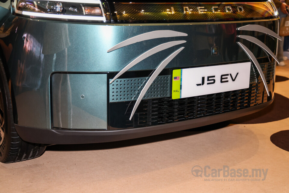 Omoda Jaecoo J5 EV Mk1 (2026) Exterior