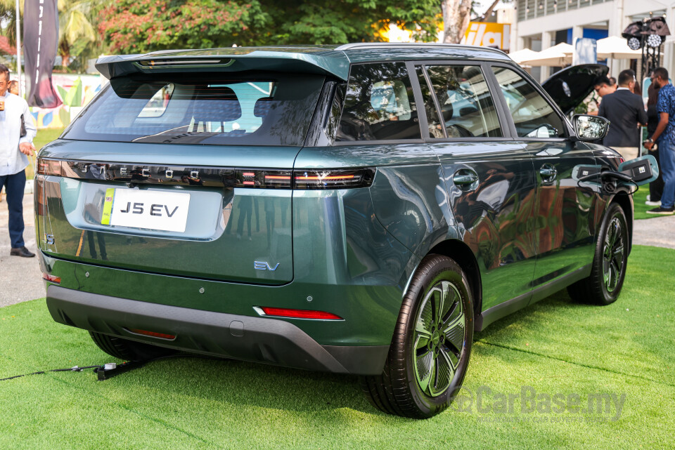 Omoda Jaecoo J5 EV Mk1 (2026) Exterior