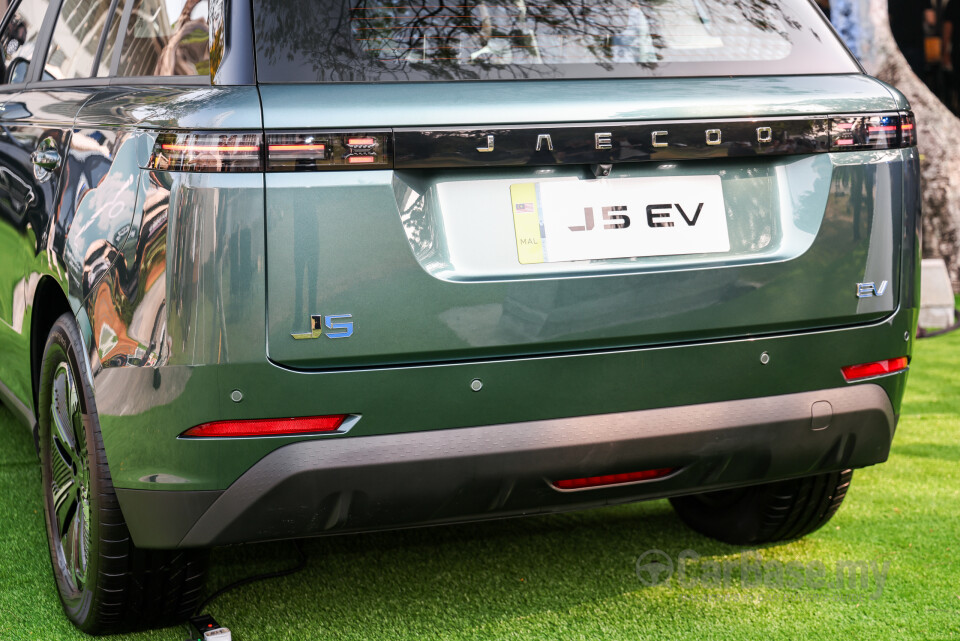Omoda Jaecoo J5 EV Mk1 (2026) Exterior
