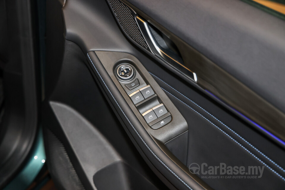 Omoda Jaecoo J5 EV Mk1 (2026) Interior