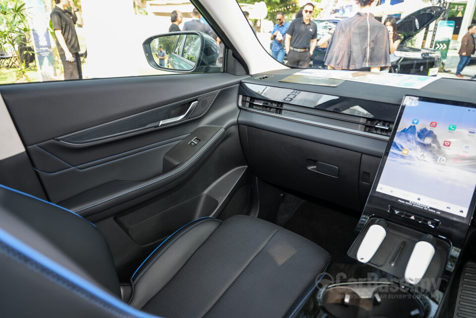 Omoda Jaecoo J5 EV Mk1 (2026) Interior