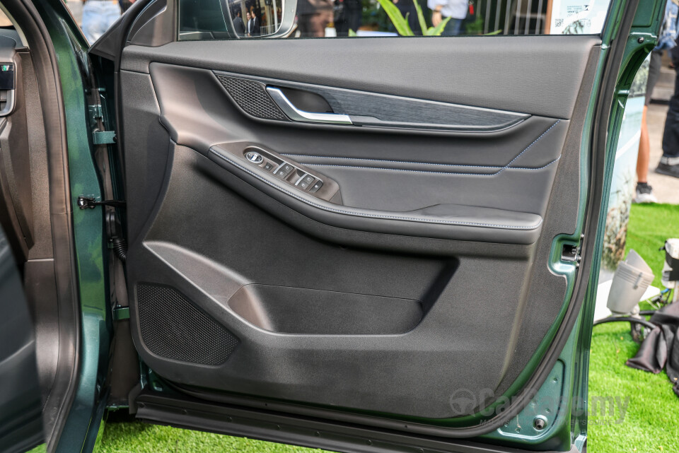 Omoda Jaecoo J5 EV Mk1 (2026) Interior