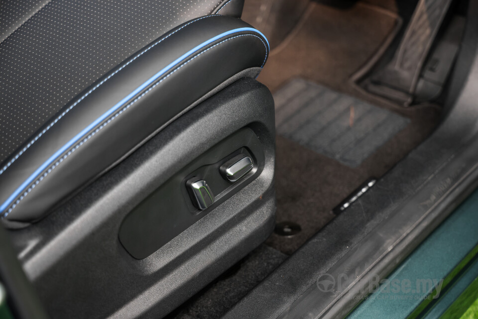 Omoda Jaecoo J5 EV Mk1 (2026) Interior