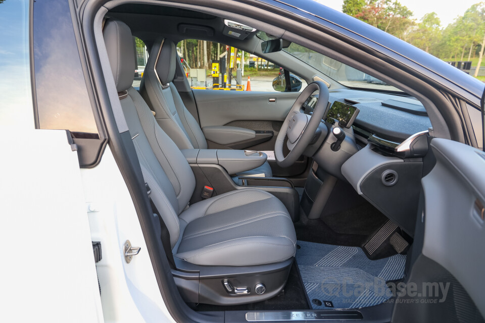 Zeekr X BX1E (2024) Interior