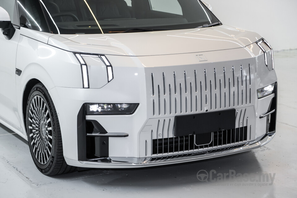 Zeekr 009 EF1E (2024) Exterior