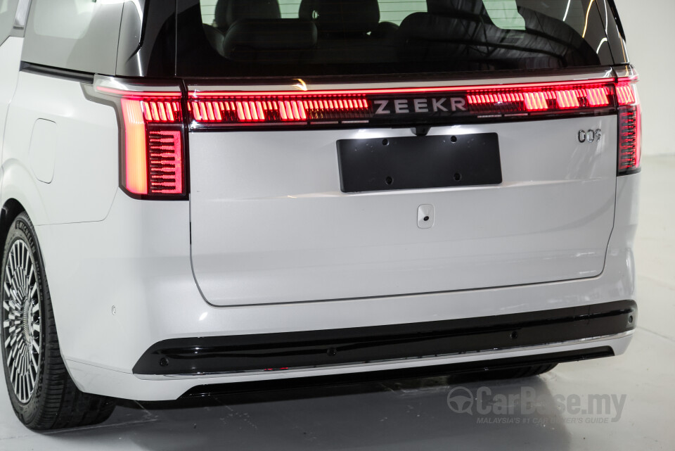 Zeekr 009 EF1E (2024) Exterior