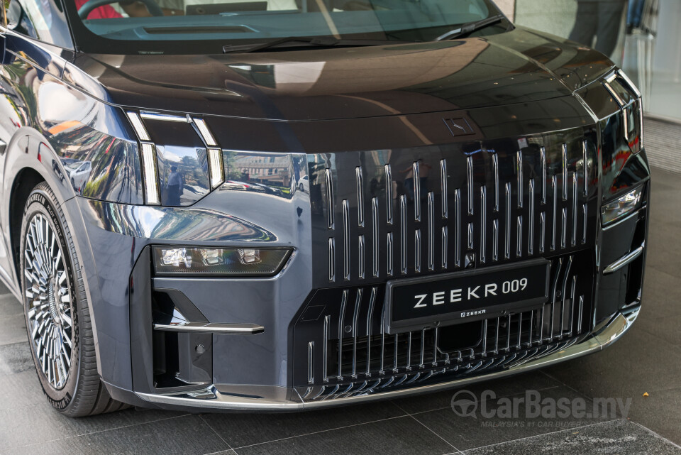 Zeekr 009 EF1E (2024) Exterior