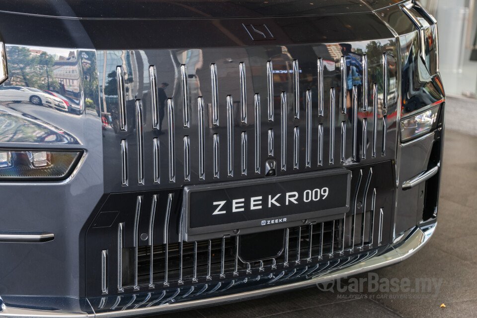 Zeekr 009 EF1E (2024) Exterior
