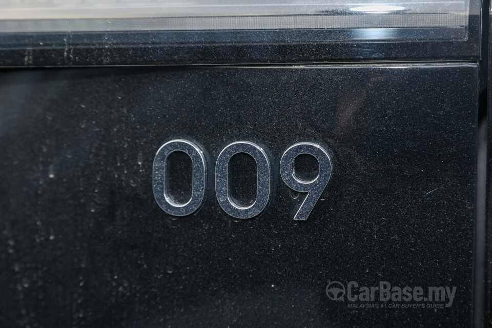 Zeekr 009 EF1E (2024) Exterior