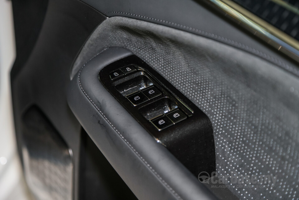 Zeekr 009 EF1E (2024) Interior