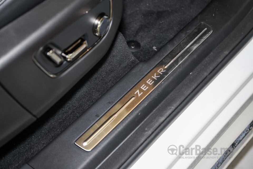 Zeekr 009 EF1E (2024) Interior