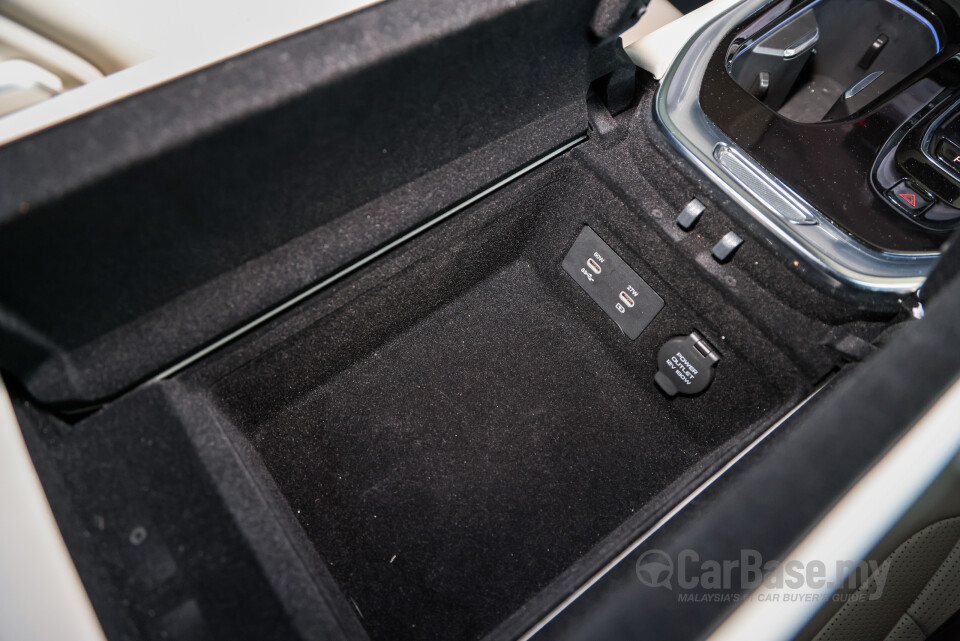 Zeekr 009 EF1E (2024) Interior