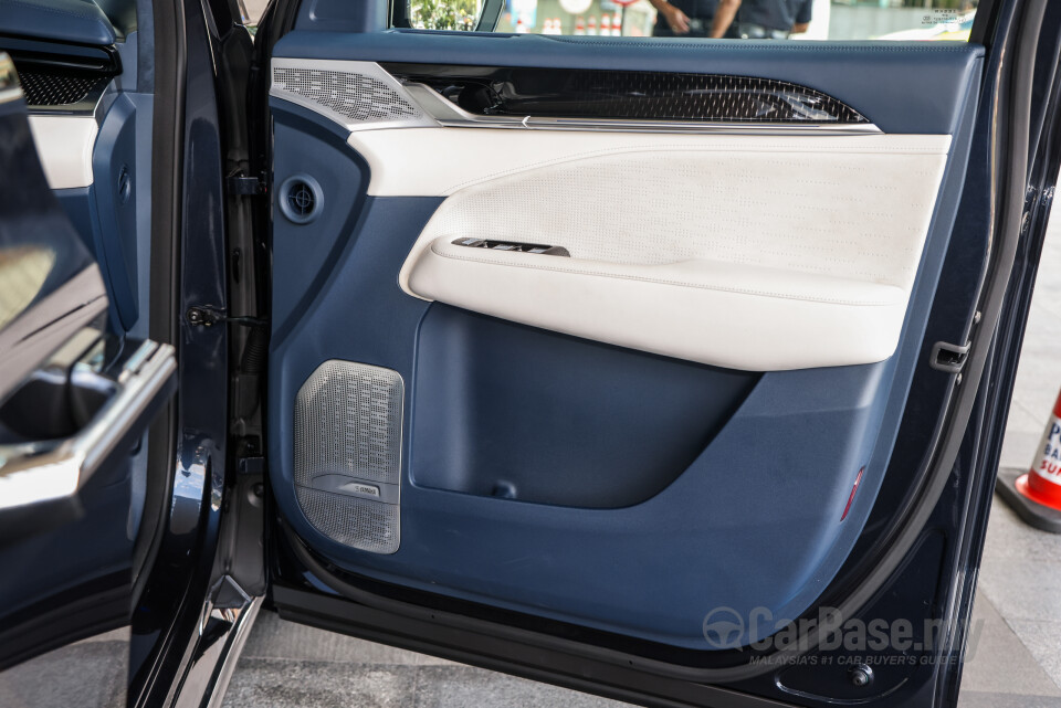 Zeekr 009 EF1E (2024) Interior