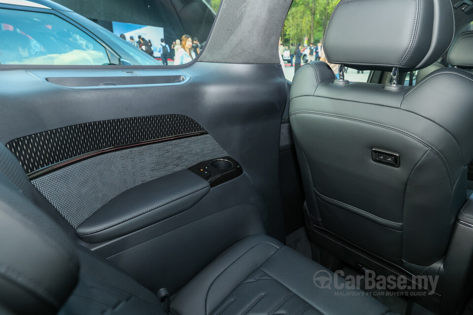 Zeekr 009 EF1E (2024) Interior