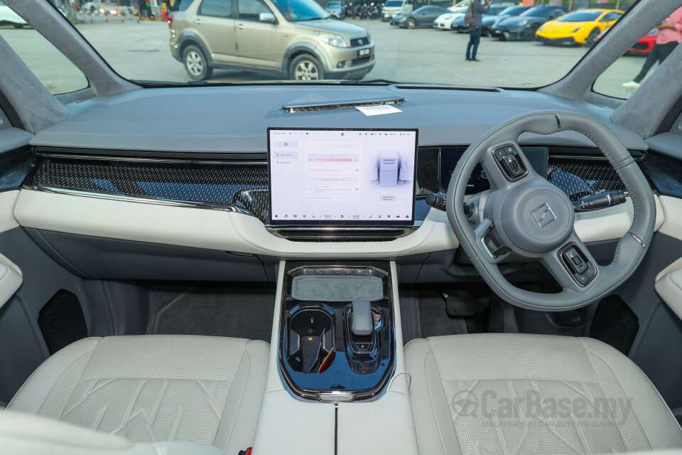 Zeekr 009 EF1E (2024) Interior