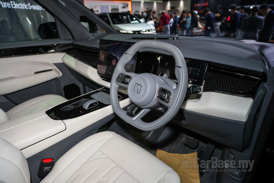Zeekr 009 EF1E (2024) Interior