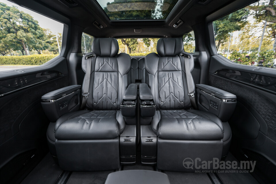 Zeekr 009 EF1E (2024) Interior