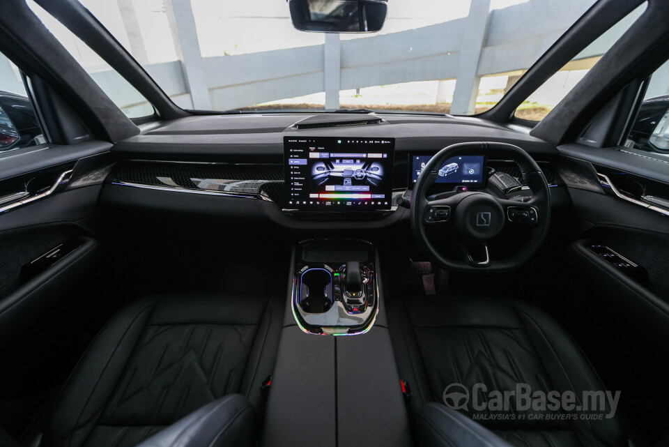 Zeekr 009 EF1E (2024) Interior