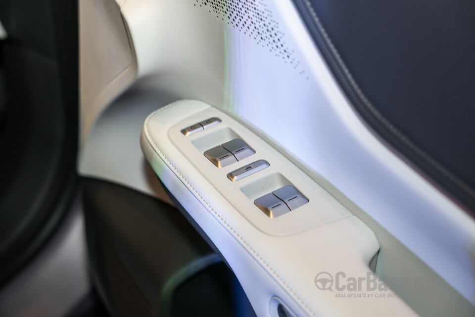 Xpeng G6 F30 FL (2025) Interior