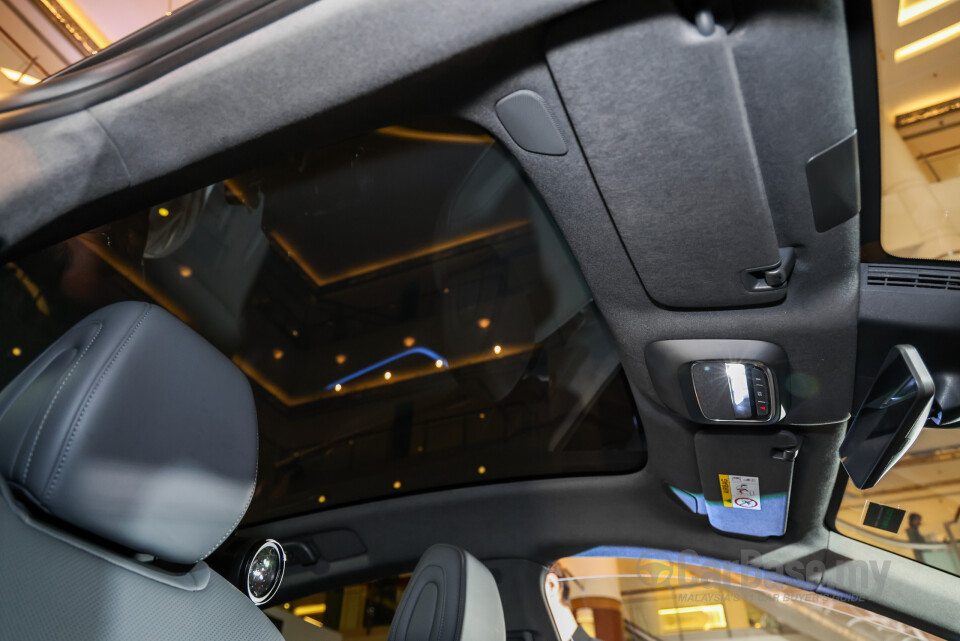 Xpeng G6 F30 FL (2025) Interior