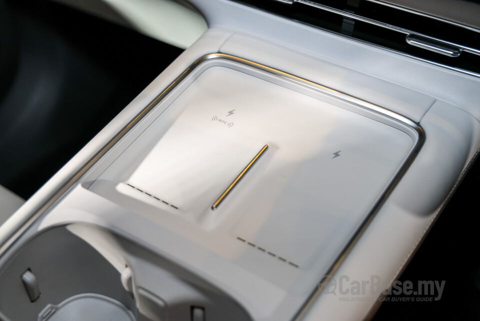 Xpeng G6 F30 FL (2025) Interior