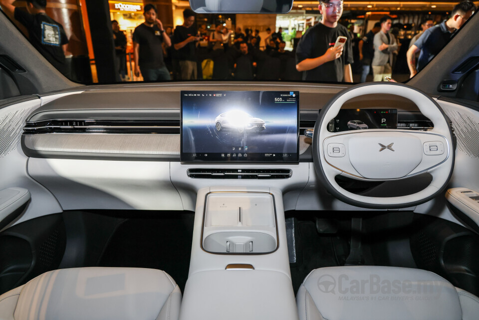 Xpeng G6 F30 FL (2025) Interior