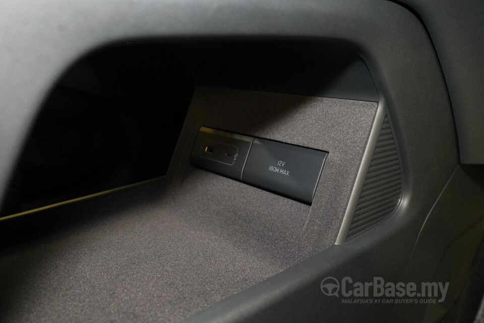 Xpeng G6 F30 FL (2025) Interior