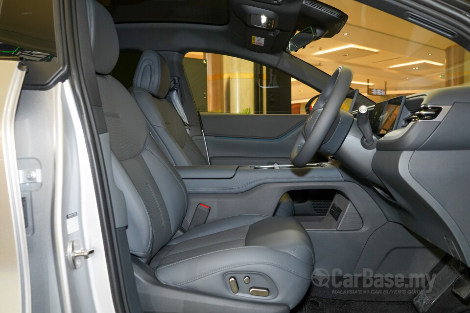 Xpeng G6 F30 FL (2025) Interior