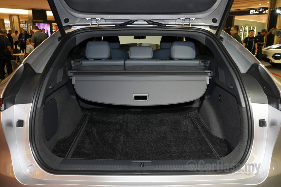 Xpeng G6 F30 FL (2025) Interior