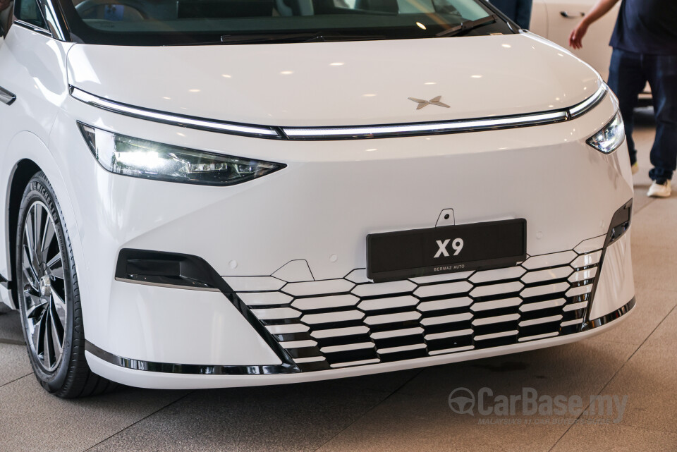 Xpeng X9 H93 (2025) Exterior