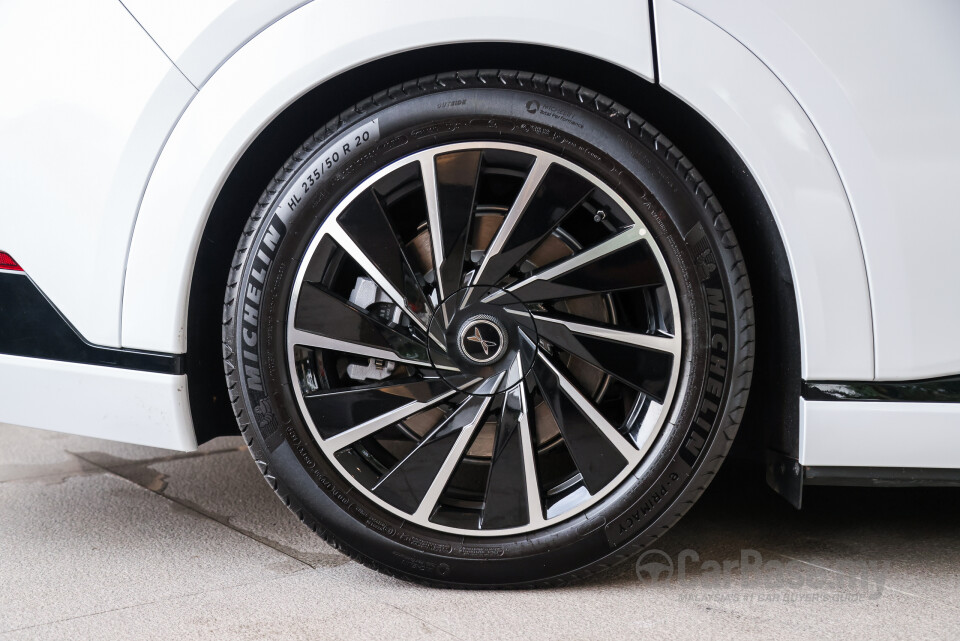 Xpeng X9 H93 (2025) Exterior