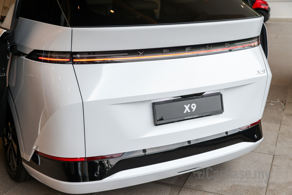 Xpeng X9 H93 (2025) Exterior