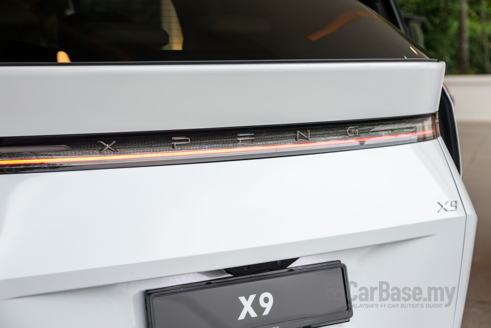 Xpeng X9 H93 (2025) Exterior
