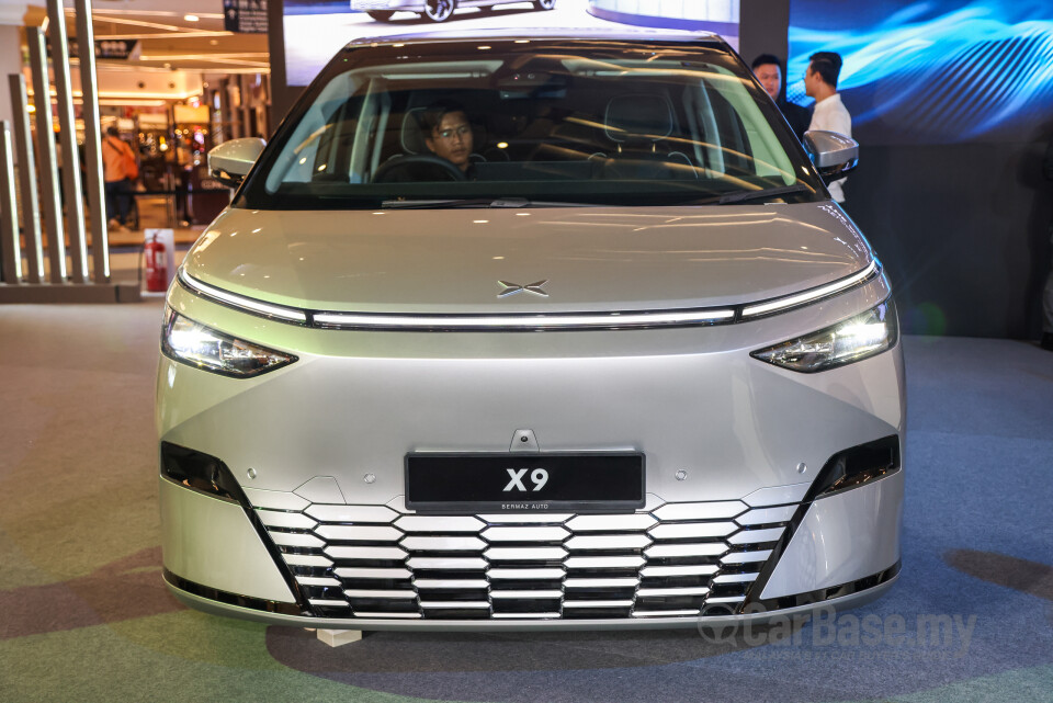 Xpeng X9 H93 (2025) Exterior