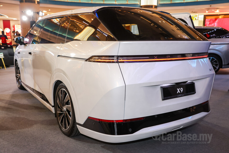 Xpeng X9 H93 (2025) Exterior