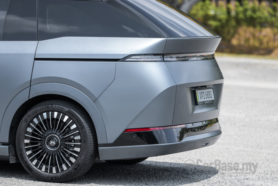 Xpeng X9 H93 (2025) Exterior