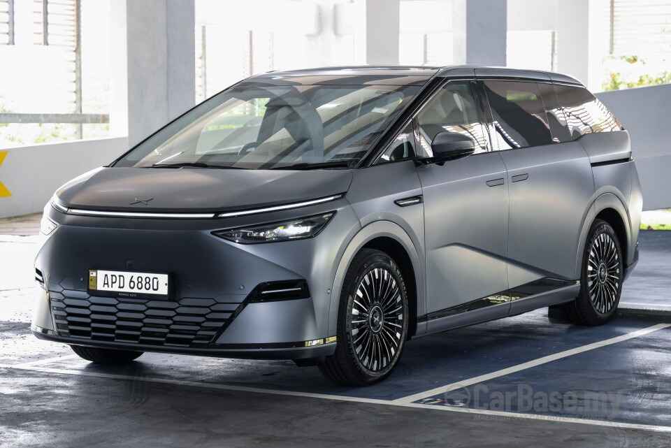 Xpeng X9 H93 (2025) Exterior