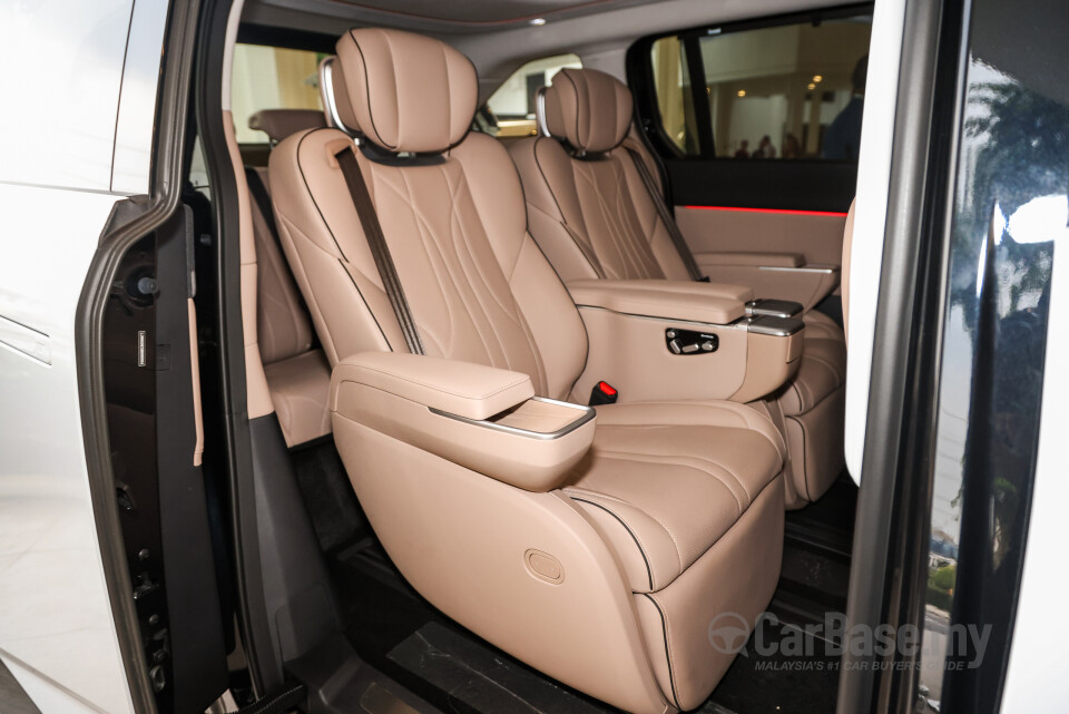 Xpeng X9 H93 (2025) Interior
